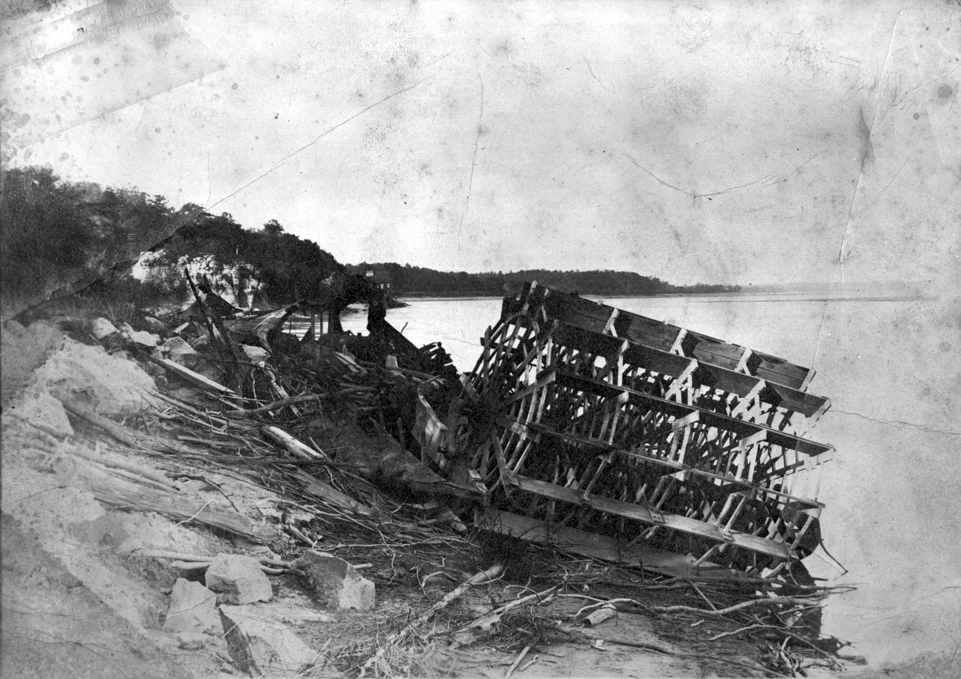 ‎Wrecks, Unidentified - UWDC - UW-Madison Libraries