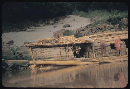 Bamboo/reed houseboat