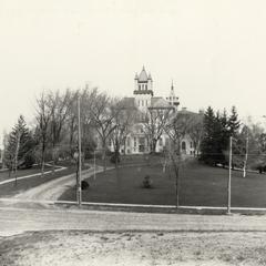 Old Main (Whitewater, WI)