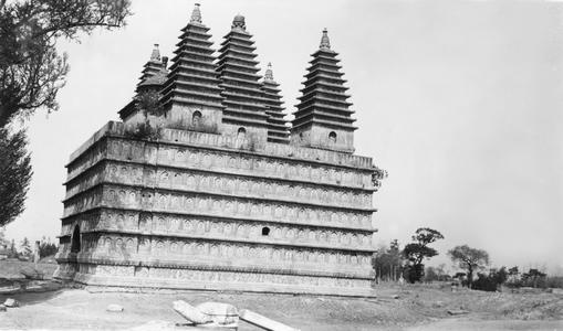 Wuta Si (Five Pagoda Temple) 五塔寺.