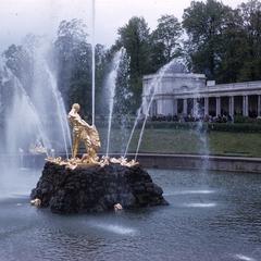 Peterhof fountain